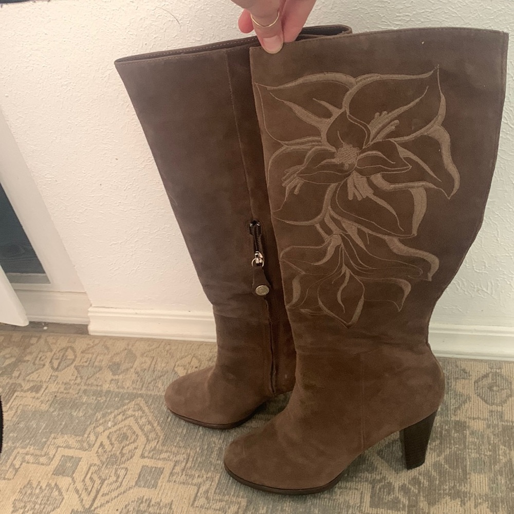 Isola suede boots